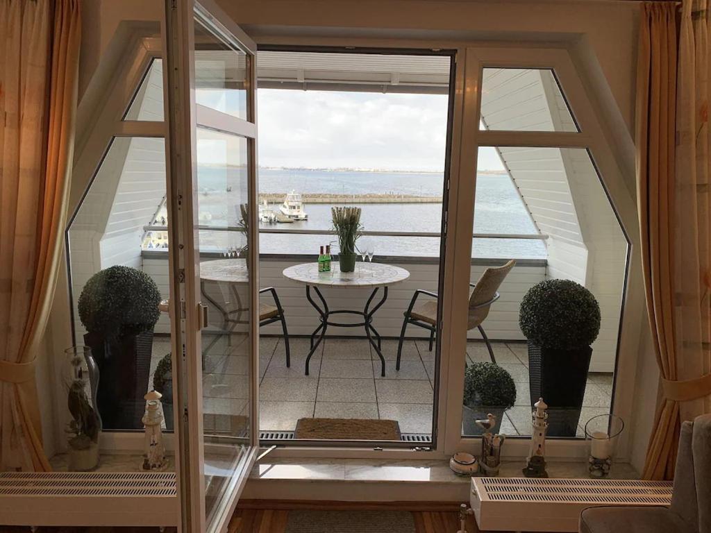 Ferienwohnung Hafenblick Вик Экстерьер фото